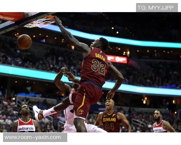 骑士双枪梅里尔韦德上半场三分火力全开合力贡献25分7篮板 骑士双枪梅里尔韦德上半场三分火力全开合力贡献25分7篮板