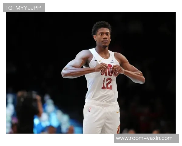 亨特上半场表现出色6投5中轻松斩获12分6篮板1助攻1抢断